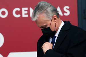 Signalai iš byrančios G. Nausėdos komandos: ekspertai paaiškino, ką reiškia staigūs pokyčiai