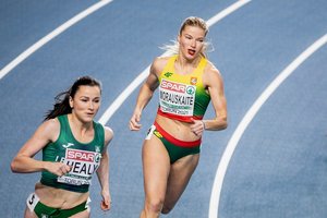 Lietuvos lengvaatlečiai Torunėje gerino rekordus, į pusfinalį pateko abi bėgikės