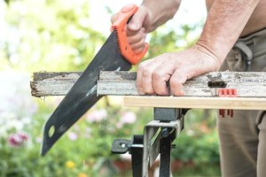 Kada žmonija išrado pjūklą? Ir kada jie atsirado Lietuvoje?