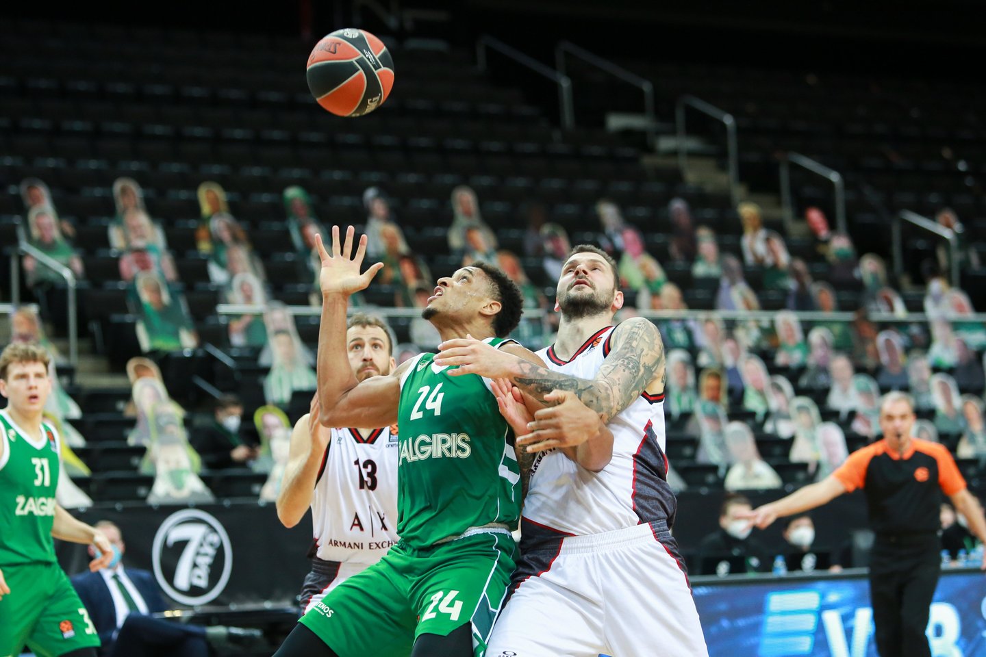 „Olimpia“ ir „Žalgirio“ rungtynių momentas.<br> G.Bitvinsko nuotr.