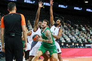 „Žalgiris“ pirmąkart per tris mėnesius krito Kaune: „Olimpia“ neleido pirmauti nė karto