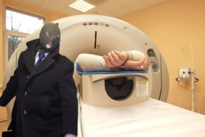 Lietuvą supurčiusiame skandalingame tyrime – aukštus postus užimantis giminių ir pažįstamų ratas