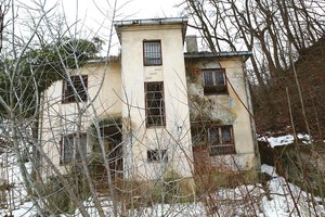 Kaune vėl neramumai: miestiečiai susirūpino dėl išskirtinio namo, tačiau pyktį lieja ne tuo adresu 