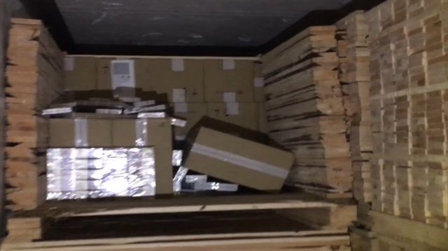 „Karstai“ Raigarde – patikrinę krovinį iš Baltarusijos, muitininkai aptiko milijono eurų vertės kontrabandą