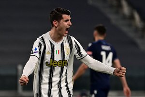 Po A. Moratos dublio laimėjęs „Juventus“ artėja prie „Serie A“ lyderių