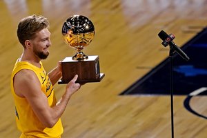 Istorinis trofėjus: D. Sabonis triumfavo NBA įgūdžių konkurse