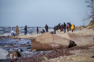 Per praėjusią savaitę dėl karantino pažeidimų nubausti 1069 žmonės: 670 iš jų – dėl kontakto su kitos šeimos ūkiu