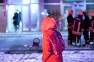 Ekspertai patikrino daugiabutį Vilniuje, kuriame naktį atsivėrė plyšiai ir teko evakuoti gyventojus