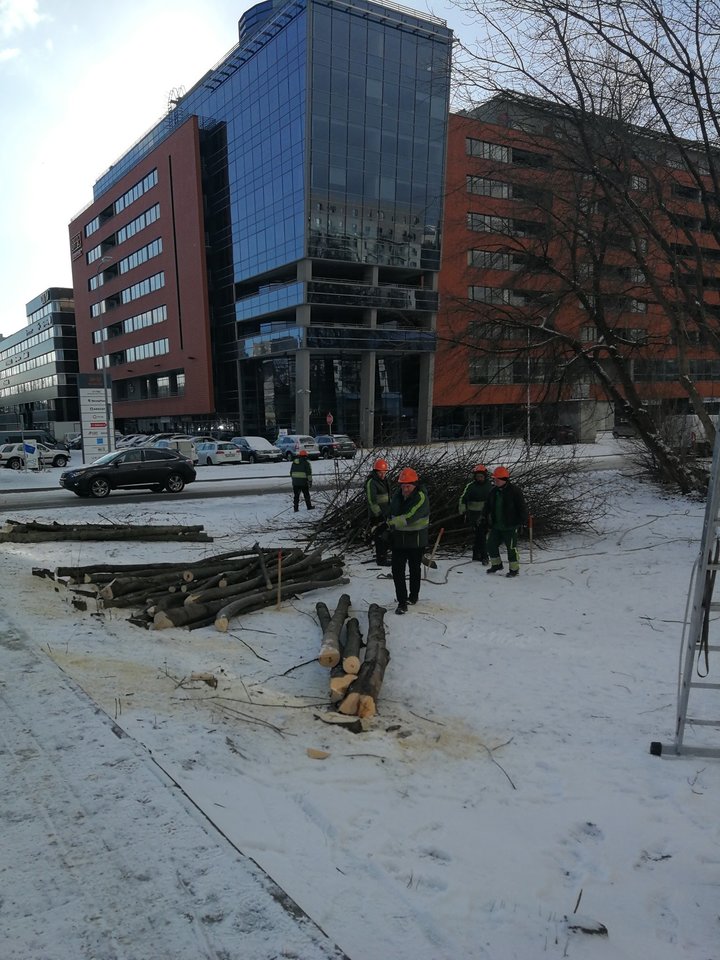 Atsinaujinančios gatvės dažnai džiugina gyventojus, tačiau Vilniuje esančios Kernavės gatvės atsinaujinimas labiau liūdina, o ne džiugina žmones.<br>Šnipiškiečių bendruomenės nuotr.