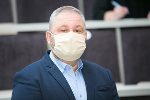 Apeliacinis teismas 20 dienų pratęsė Sausio 13-osios byloje nuteisto J. Melio suėmimą