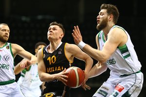 „Žalgirį“ trečiame kėlinyje tritaškiais nokautavę „Šiauliai“ vis dėlto liko be sensacingo rezultato