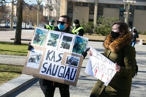 Dėl pandemijos „Regitroje“ susidarė didžiulė eilė – vairavimo egzamino laukia apie 11 tūkst. žmonių