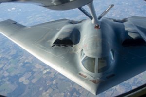 Paslaptingasis amerikiečių bombonešis susidūrė su kritine problema