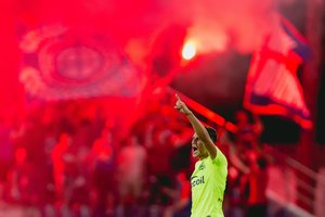 Dėl koronaviruso pavėluotai naują sezoną pradedantys „Riteriai“ kapitono raištį įteikė D. Barauskui