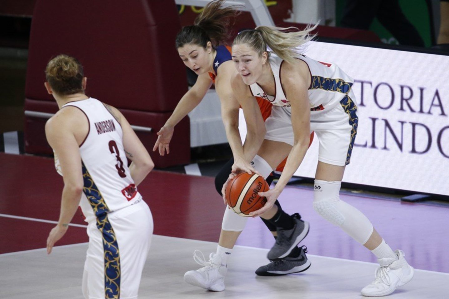 Gintarė Petronytė tęs kovą dėl Europos taurės.<br>fiba.basketball.com nuotr