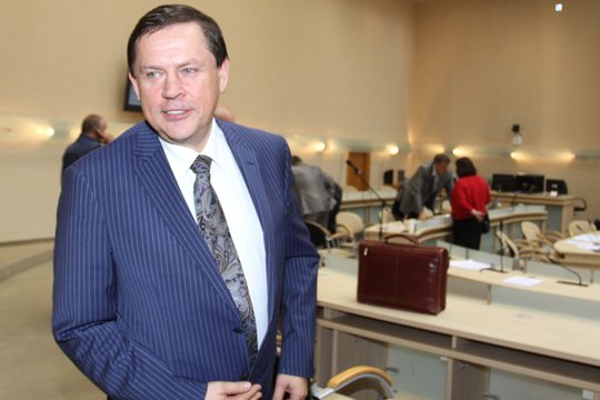 Verslininkas R. Stonys papasakojo apie FNTT akiratyje atsidūrusius prekybos dyzelinu ir aliejumi sandorius