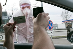 Lietuvoje užkratas nustatytas dar 570 žmonių, COVID-19 pasiglemžė 8 gyvybes