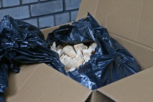 Iš kriminalistų tyrimų centro dingo keli kilogramai amfetamino: ne vietoje paliktus narkotikus išmetė valytoja