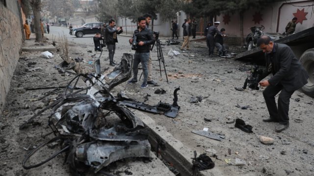 Vidurio Afganistane sudužus sraigtasparniui žuvo devyni žmonės