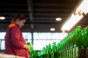 Sukruto pramonininkai: Vyriausybę ragina nepamiršti ne tik mažųjų, bet ir didžiųjų įmonių – dalis jų gali neišlikti