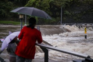 Australijos rytinėje pakrantėje dėl rekordinių liūčių ir potvynių evakuojami gyventojai