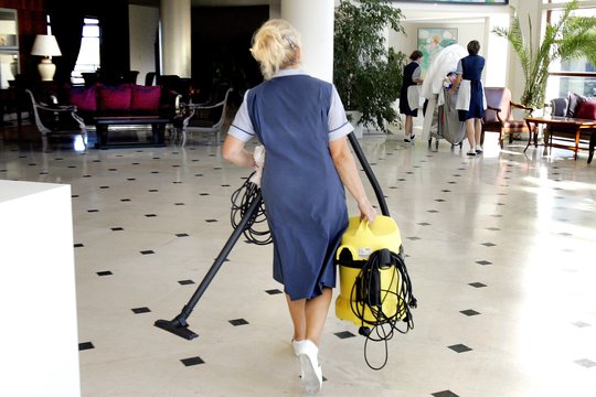 Kas ta valytoja, iš kriminalistų nosies pradanginusi beveik 7 kg amfetamino? Mįslę narplioja komisaras