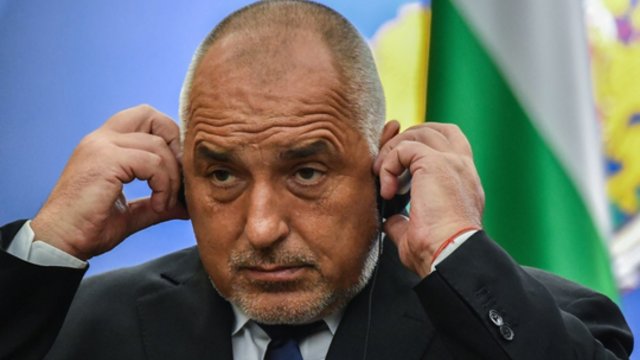 Bulgarijos premjeras sako išsiųsiąs namo rusų diplomatus: pavargo nuo nuolatinio šnipinėjimo
