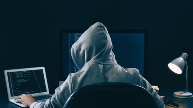 Kibernetinių incidentų daugėja: ragina ruoštis, kad visi duomenys anksčiau ar vėliau nutekės