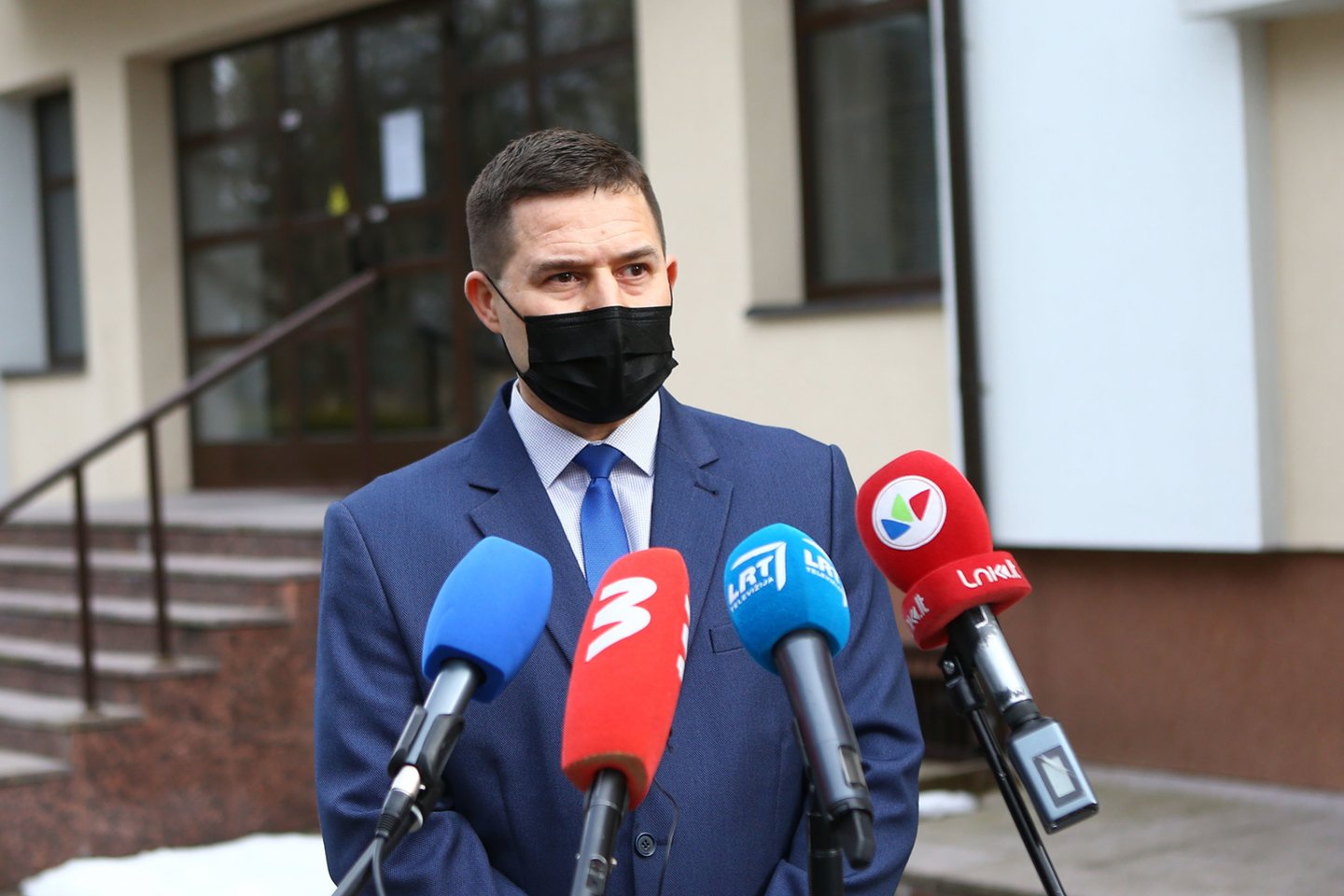  Prokuroras A.Karpalovas pažymėjo, kad bylos net nepradėjus nagrinėti teisme, valstybei jau pervesta per 100 tūkst. eurų įmokų.<br> G.Šiupario nuotr.