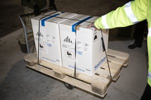 Lietuvą pasiekė didžiausia „Pfizer“ vakcinos nuo COVID-19 siunta – per 43 tūkst. dozių