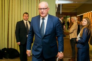 Į Turkiją per Velykas norėjęs skristi J. Pinskus iš Seimo valdybos leidimo negavo