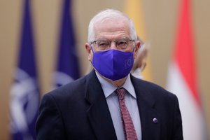J. Borrellis: ES turi stabdyti Rusiją, išsaugodama ryšio kanalus, kur interesai sutampa