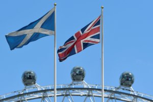 Škotijos lyderė žada dar vieną referendumą dėl nepriklausomybės, jei jos partija būtų perrinkta