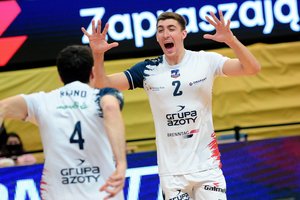 Lenkijos klubas sudorojo Europoje dominavusius „Zenit“ tinklininkus