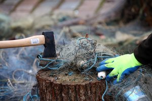 Įtartino asmens sodybą Kupiškio rajone patikrinę pareigūnai aptiko milžinišką gamtos niokojimo reikmenų arsenalą