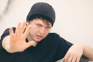 Psichologai įžvelgia keiksmažodžių naudą paaugliams: ką jie tuo nori pasakyti