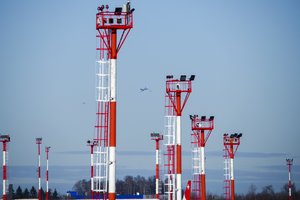 Lietuvos kariuomenė: dezinformacijos srautas plūstelėjo lyg potvynis  