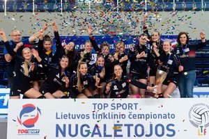 Lietuvos moterų tinklinio čempionate – dramatiškas „Kauno-VDU“ triumfas