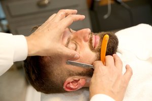 Nuo pirmadienio savarankiškai dirbantieji galės teikti paraiškas papildomai paramai gauti