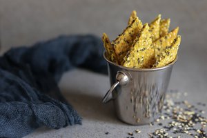 Krekeriai be glitimo: sveikas ir gardus užkandis