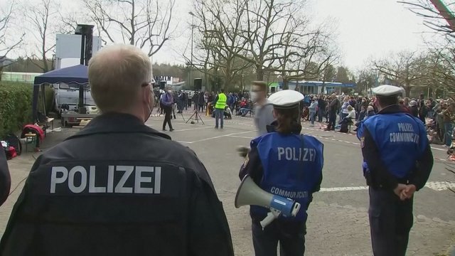 Vokietijoje surengtas protestas prieš karantino priemones – inicijavo internetinis judėjimas
