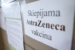 Teisėjai prašo, kad nuo koronaviruso būtų skiepijami nors dirbantieji apylinkių teismuose