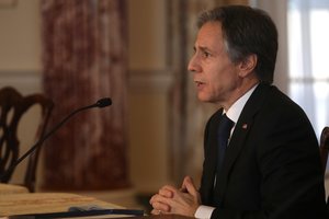 A. Blinkenas: JAV taps pasaulio vakcinacijos lydere