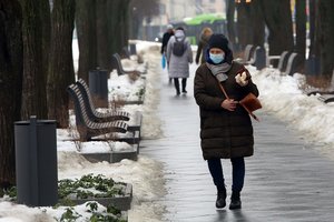 Nors kišenės tuštesnės, gyventojai mato šviesą tunelio gale – į ekonomiką jau žvelgia pozityviau