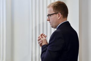 Lietuvos advokatūra pradeda tyrimą dėl advokatų kontoros „Glimstedt“ santykių su V. Gapšiu