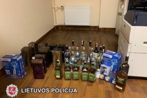 Policija sulaikė parduotuvių vagišių trijulę: darbavosi visoje Lietuvoje