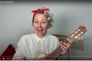 Aktorė G. Latvėnaitė: prasmingas turinys namuose laiką leidžiančioms šeimoms suteikia daug naudos