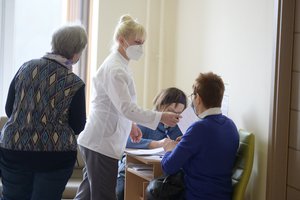 Įvardijo, kas stabdė vakcinavimo procesą Lietuvoje: žada pokyčius artimiausiu metu