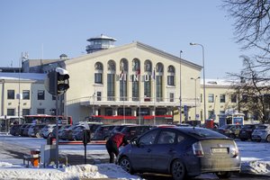 Paveiktų šalių sąrašą papildė šešios valstybės: raginama susilaikyti nuo kelionių