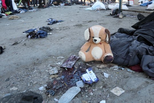 Tunise įtariama džihadistė susisprogdino su savo vaiku